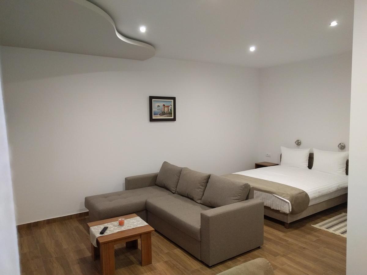 Ferienwohnung Simica Cose Vrdnik Exterior foto