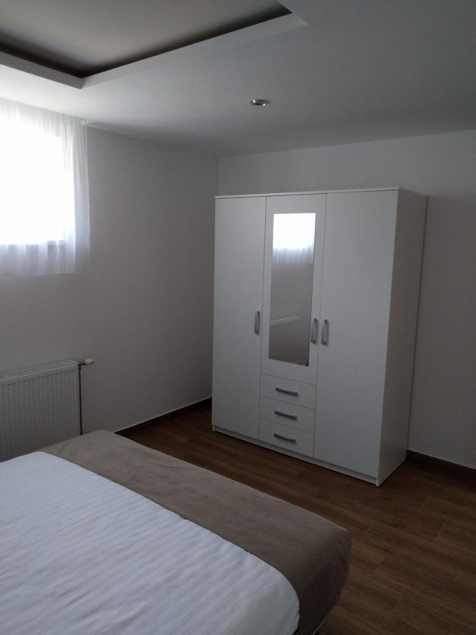 Ferienwohnung Simica Cose Vrdnik Exterior foto