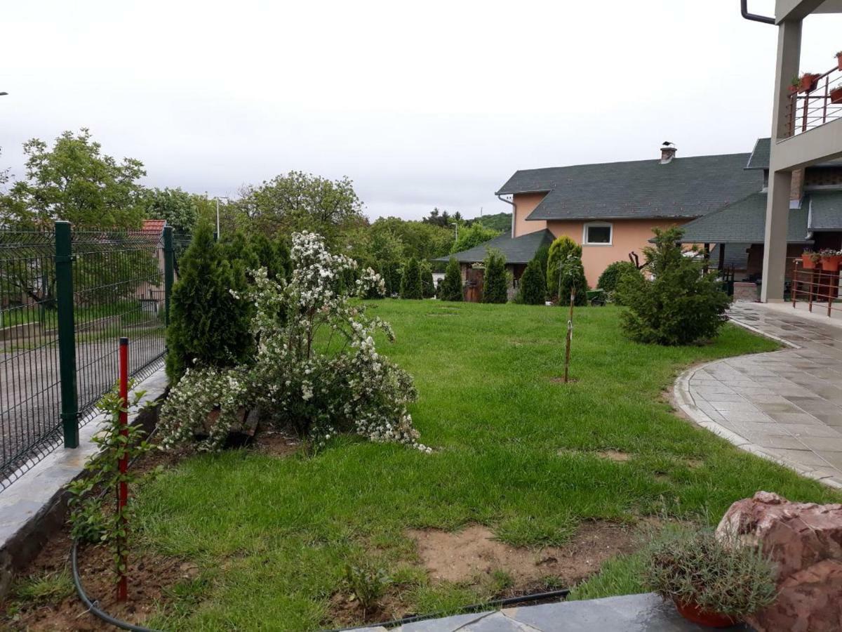 Ferienwohnung Simica Cose Vrdnik Exterior foto