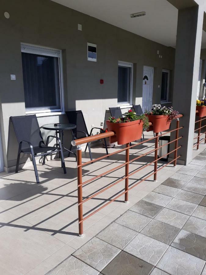 Ferienwohnung Simica Cose Vrdnik Exterior foto